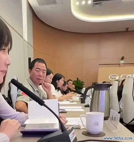 豪掷1亿押注广汽被套30%！女股民激动大会上灵魂拷问：说好的万亿市值呢