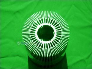 供应外径95mm内径34mm太阳花散热器 高效散热的冶金矿产应用方案