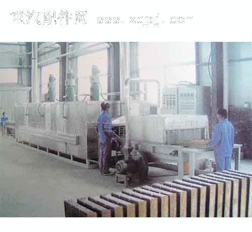 中国重汽2010款散热器 性能解析与结构特点