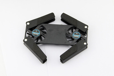 折叠式迷你型小强散热垫 便携高效的笔记本散热解决方案